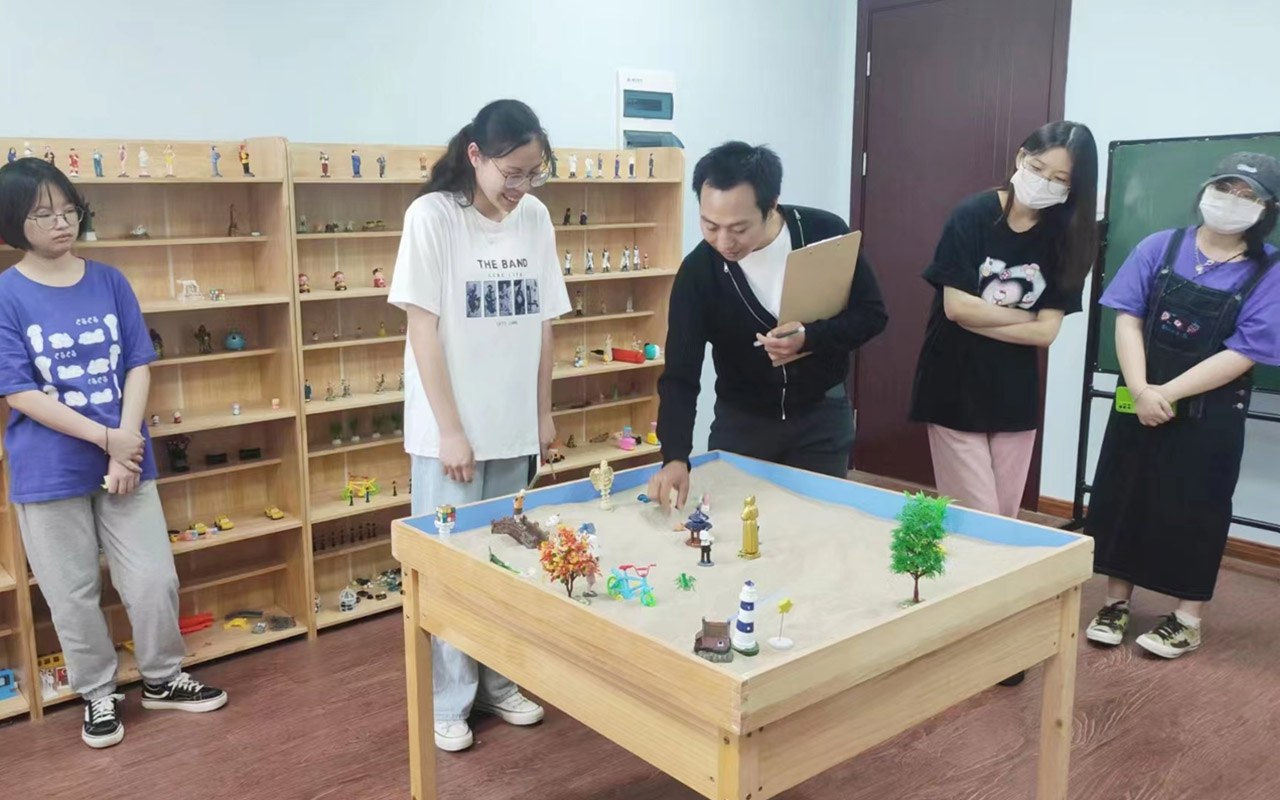 新疆浙江药科职业大学